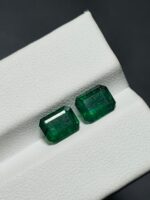 Natural Emerald Pear - Image 3